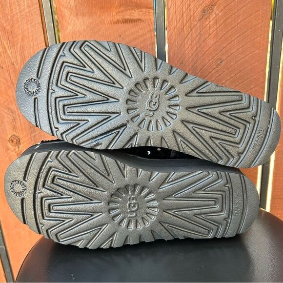 Ugg Ultra Mini Chunky Sequin platform boots black sequins size 8US ✨ - Picture 9 of 9